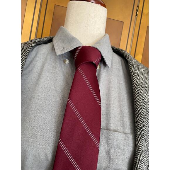 Vintage Lanvin necktie in dark red with stripes - Picture 3 of 5